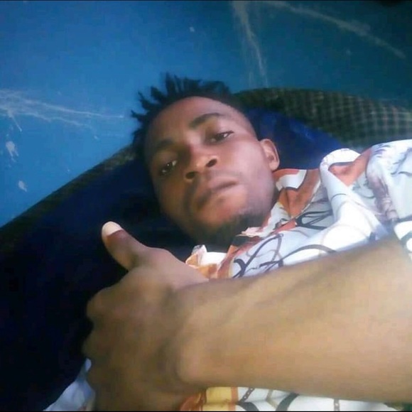 Meet your Posher, Raymond - Picture 9 of 11